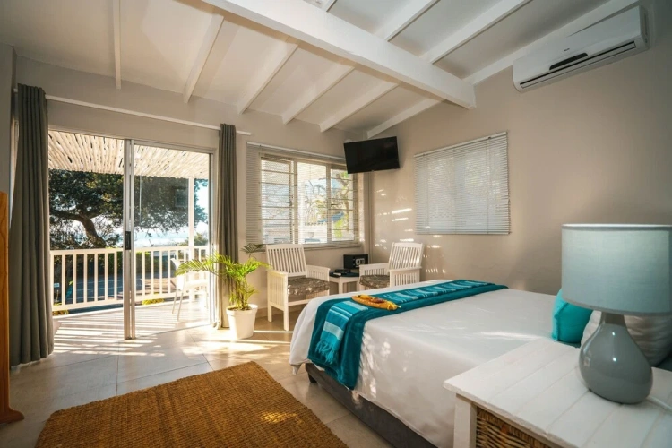 Chalet with ocean view