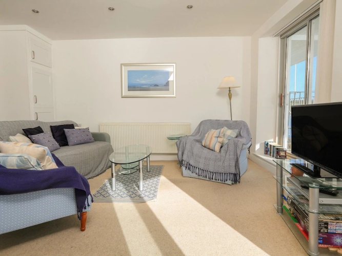 28 the Salcombe
