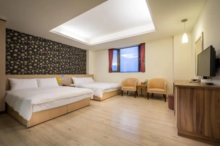 Standard Quadruple room with mountain view