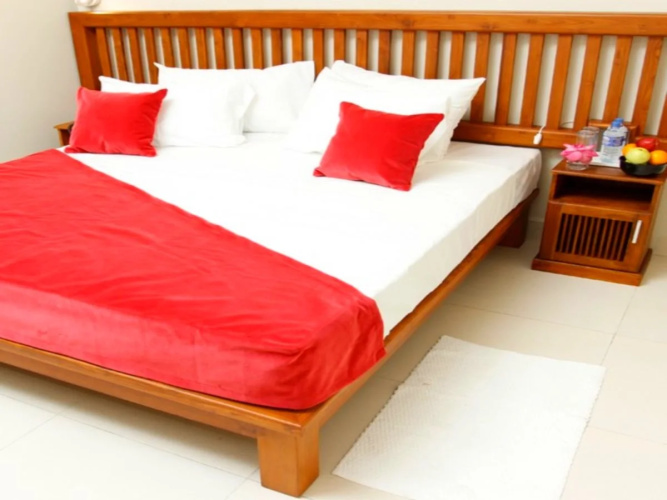 Port View City Hotel