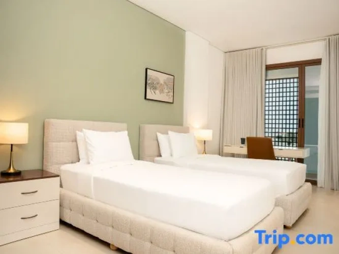 2 Bedrooms Quadruple Apartment