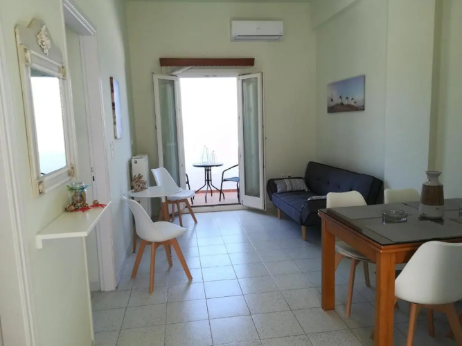 Θέαστρον - Theastron house with great view in Chora