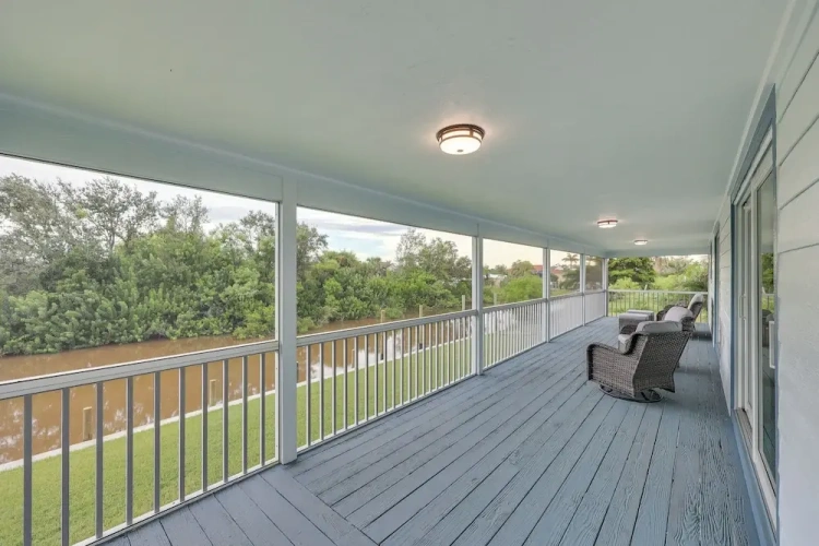 3 Bedrooms Cottage