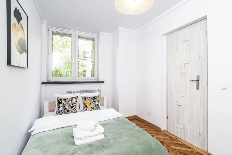 RentPlanet- Apartament Dąbrowskiego