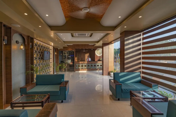 Hotel Shri Ram Excellency