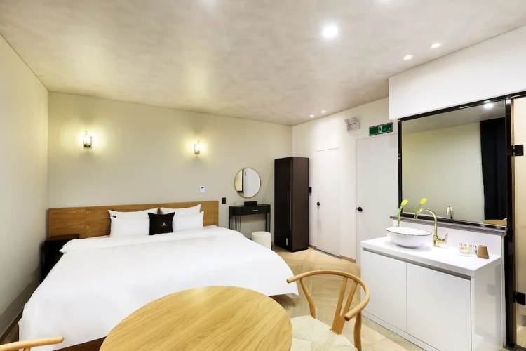 Standard Double Family room
