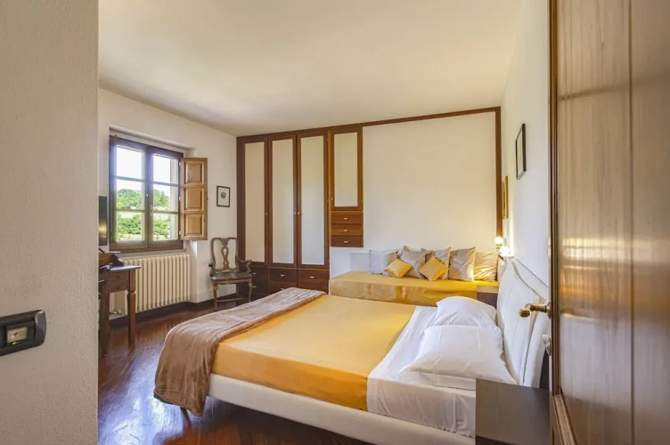 Standard Double room with view