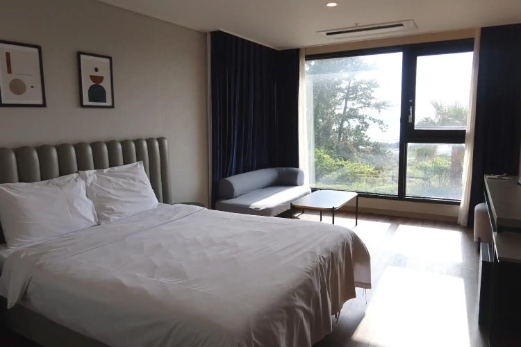 Hotel Seogwipean