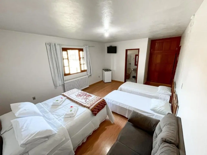 Standard Quadruple room