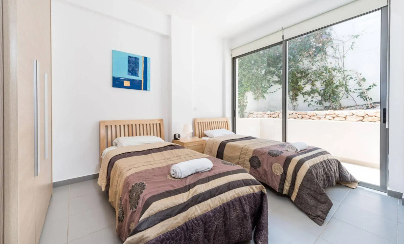 Linda Braker Esprit Villas