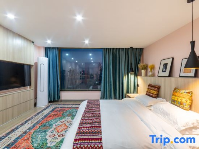 Standard Double room with river view