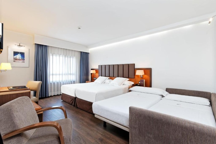 Quadruple room