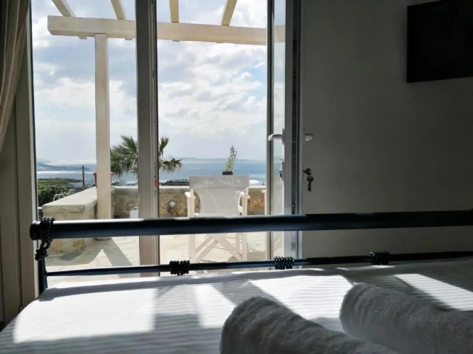 Studio with sea view