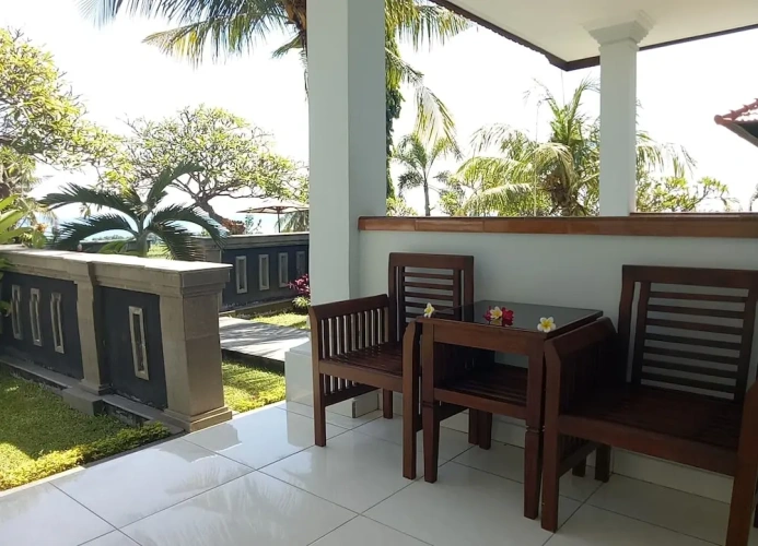 Standard Family room with balcony and with pool view