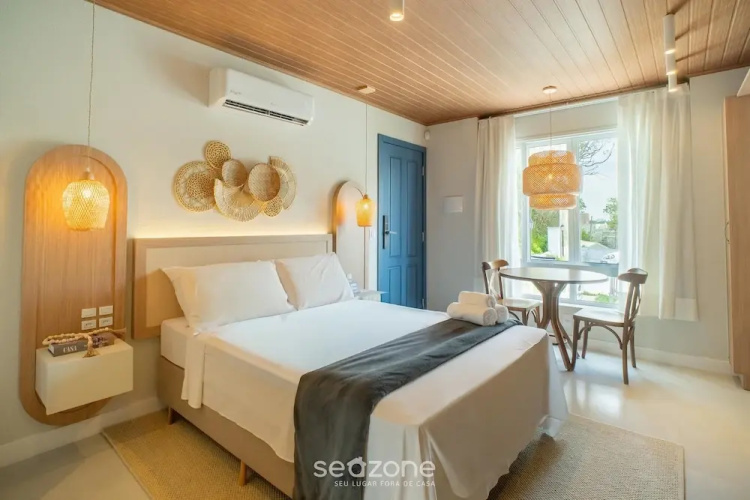 Beachfront Condominium in Morro das Pedras - Ftss