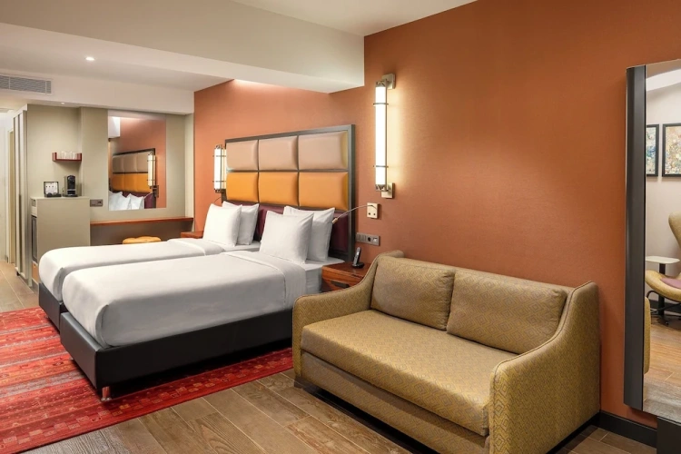 Standard Twin room with balcony and with pool view