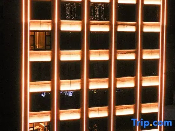 Linyi Guozun Business Hotel