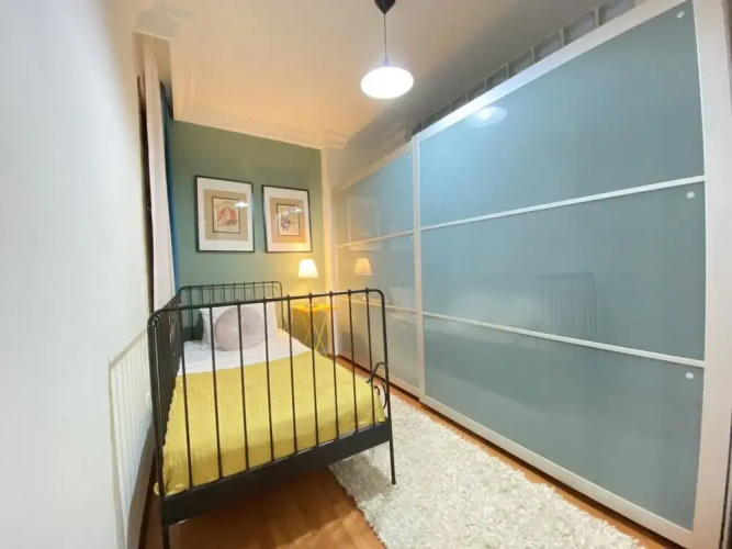 Sleek and Central Flat With Backyard in Sisli