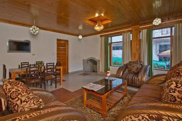 OYO Rooms 210 Wide River View