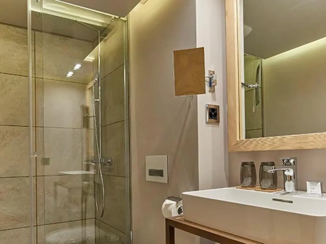 Economy Double room with land view
