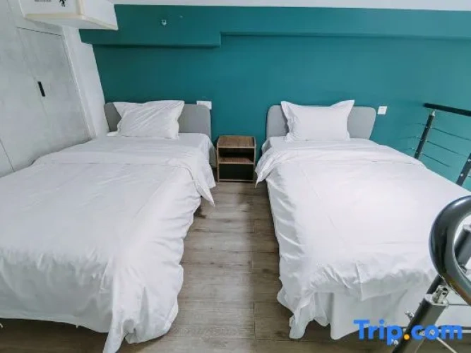 Double Family Duplex Suite