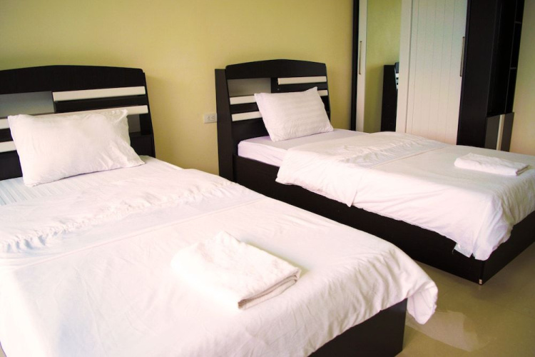 Nantharom Hotel and Restaurant