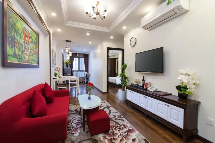 Grand room