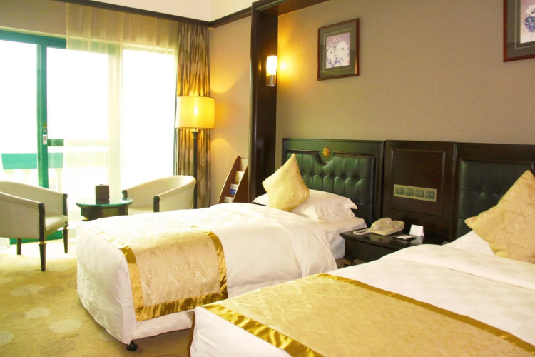Fragrant Hill Empark Hotel