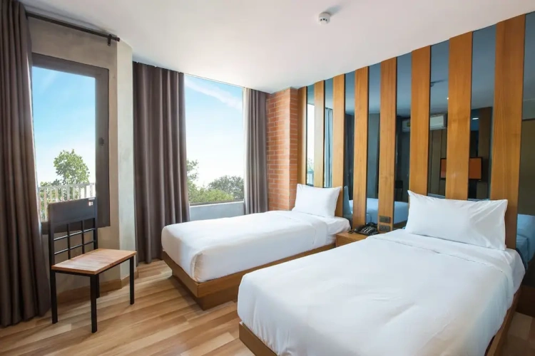 Superior room