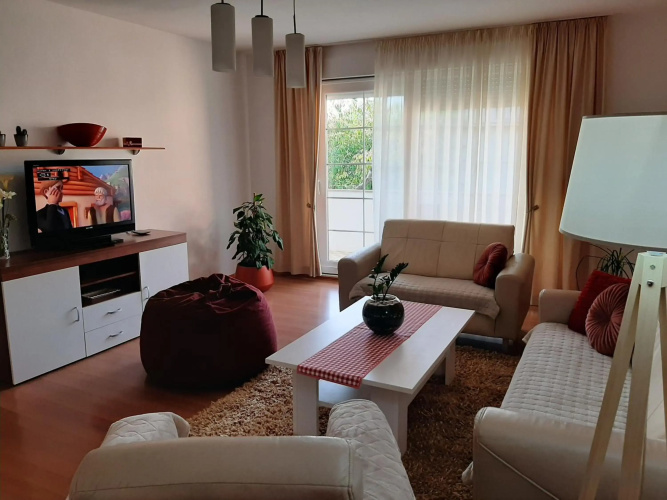Guest House NO 13