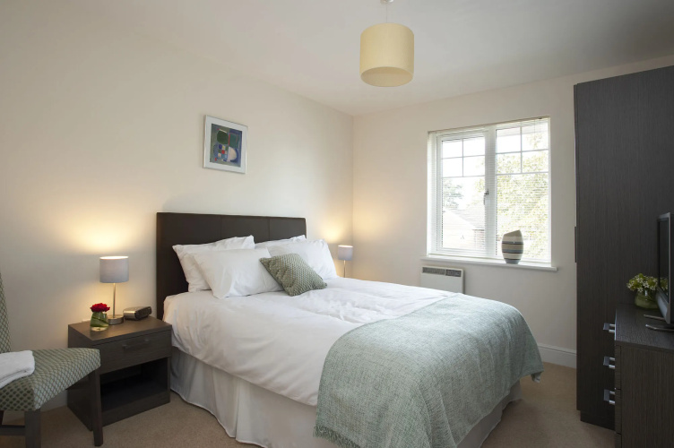 SACO Farnborough - Reading Road