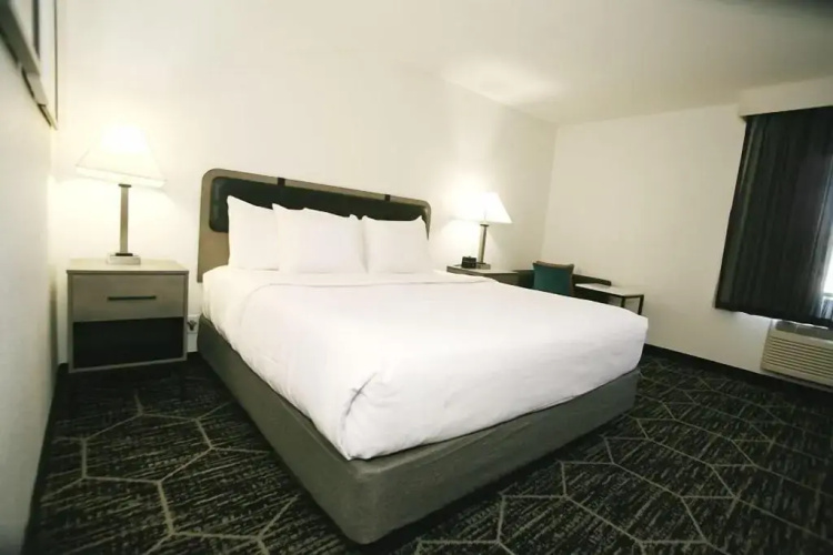 La Quinta Inn Des Moines-Clive