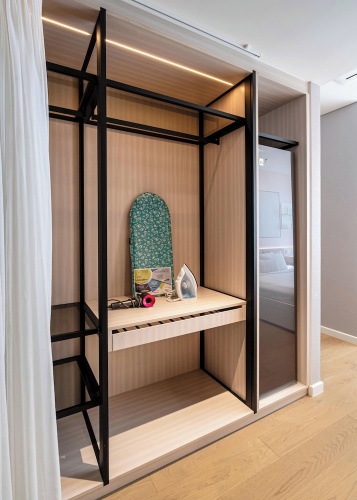 2 Bedrooms Luxury Apartment with balcony and with city view
