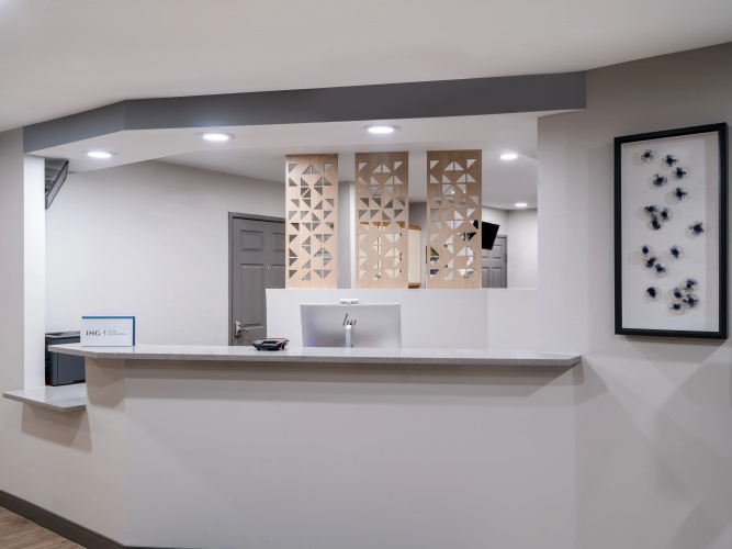 Candlewood Suites Rockford by IHG