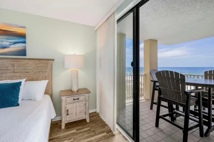 Romar Place 302