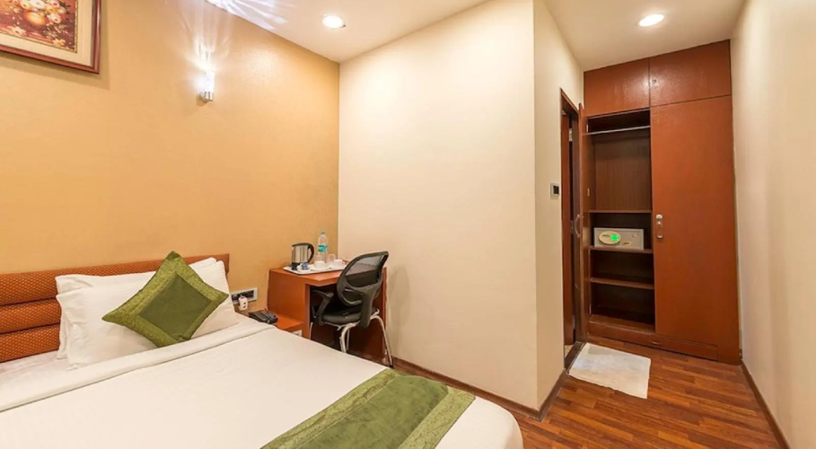 OYO Flagship 479 Royapettah