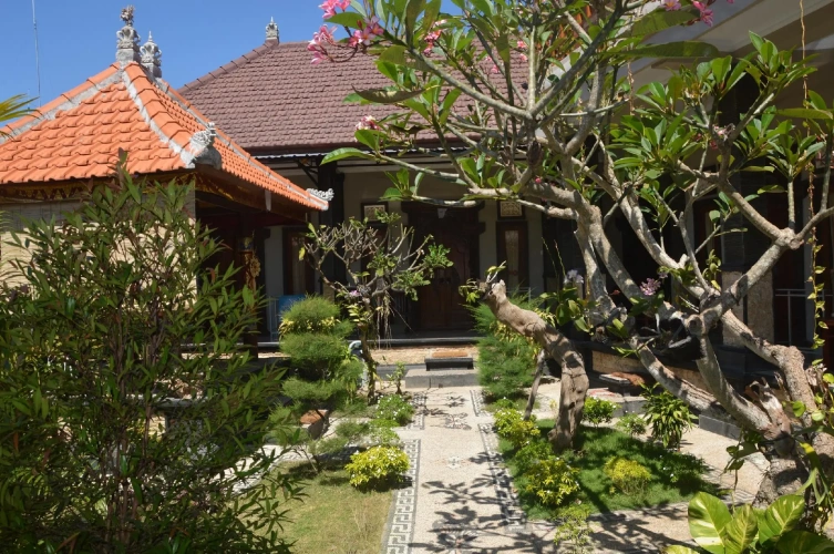 Standard Double room with garden view