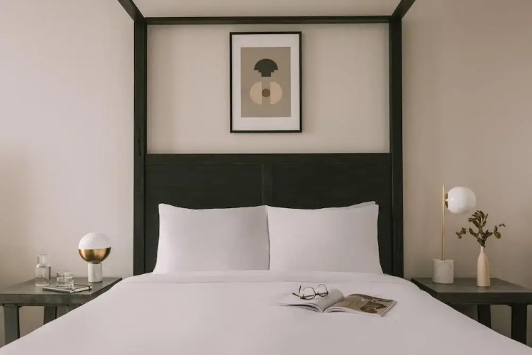 Fenway Luxury Suites by Sonder