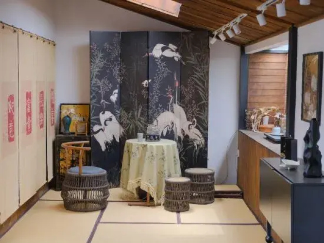 Dali Monet's Garden Retro Homestay