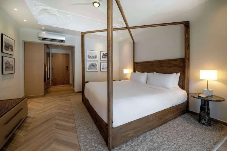 Deluxe Double room with balcony and with mountain view