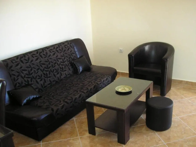 1 Bedroom Apartment with sea view