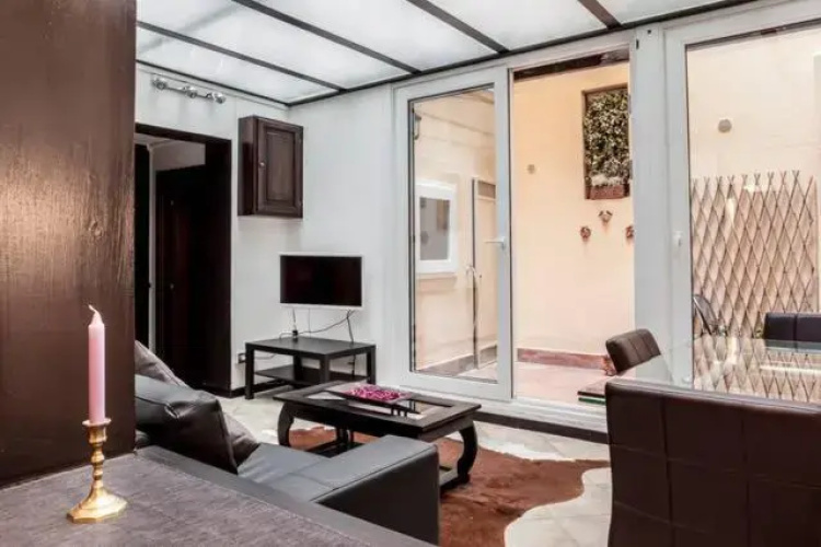 Interno 1