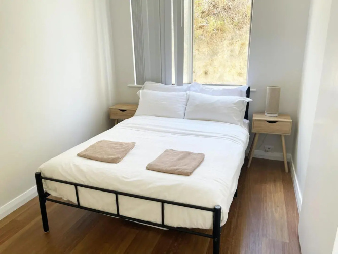 Studio 101 - First floor Fremantle studio apartment