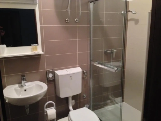 Standard Triple room with view