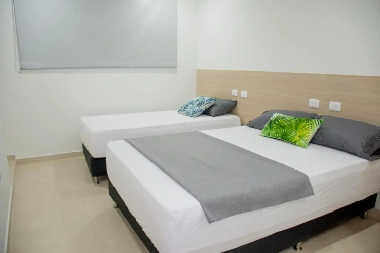 Standard Triple room