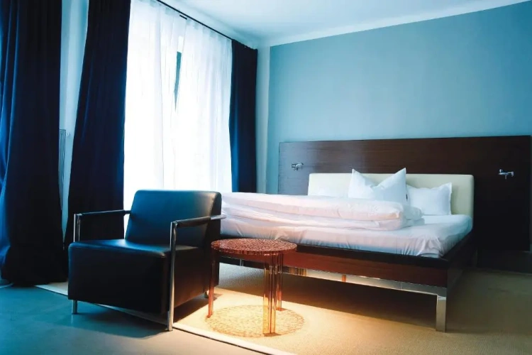 Suite with view