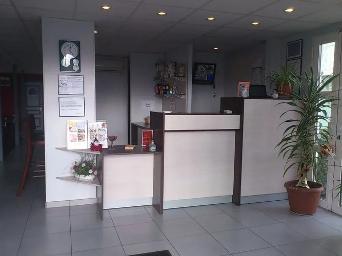 Hotel initial by balladins Roissy CDG / Saint-Mard