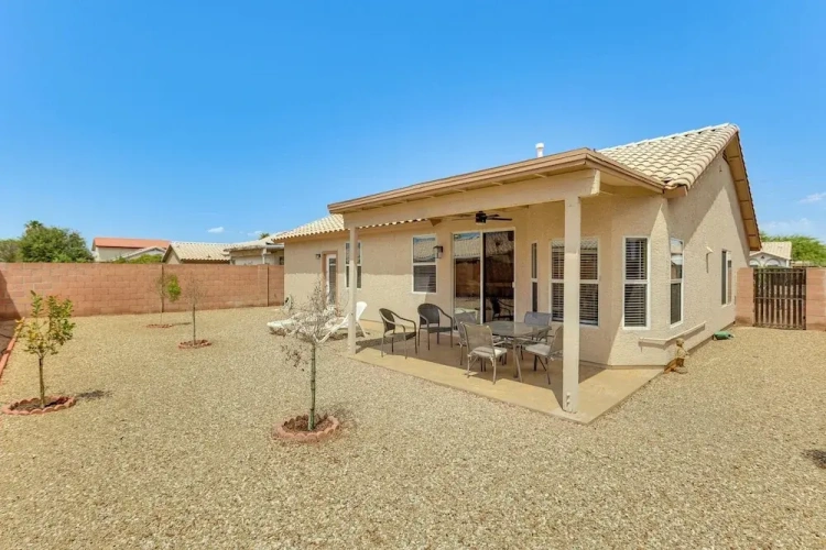 3 Bedrooms Cottage