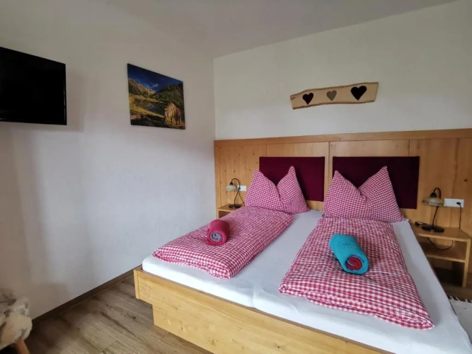 Apartment with mountain view