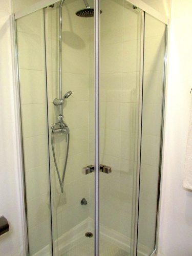 Stunning Studio in Parede, Cascais - up to 4 pax